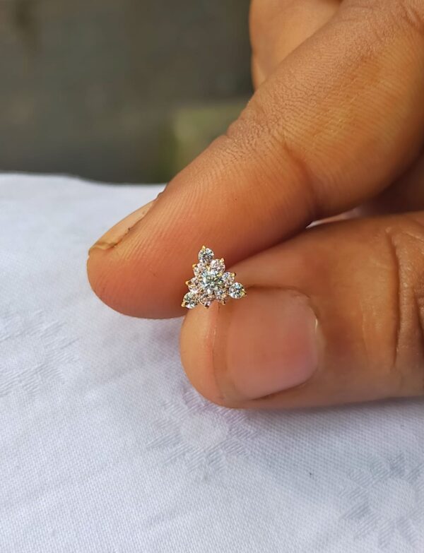 Nosepin | Sonaton  gold & zircon stone