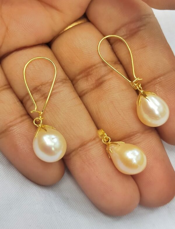 Earrings & pendant|  Sonaton   gold & pearl